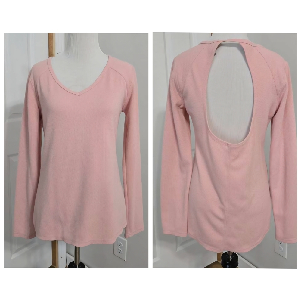 Z By Zella Light Pink Top With Cutout Back Size Small